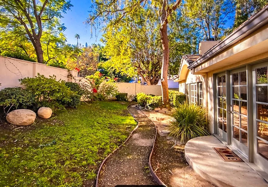 Athena House Trauma and Beyond Center